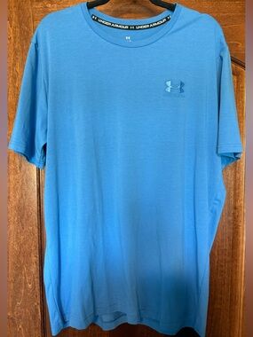 Under Armour Men’s Large Blue Loose Fit Logo T-Shirt